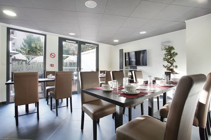 Odalys City Apartment Hotel - Marseille Centre Parc Chanot Vélodro