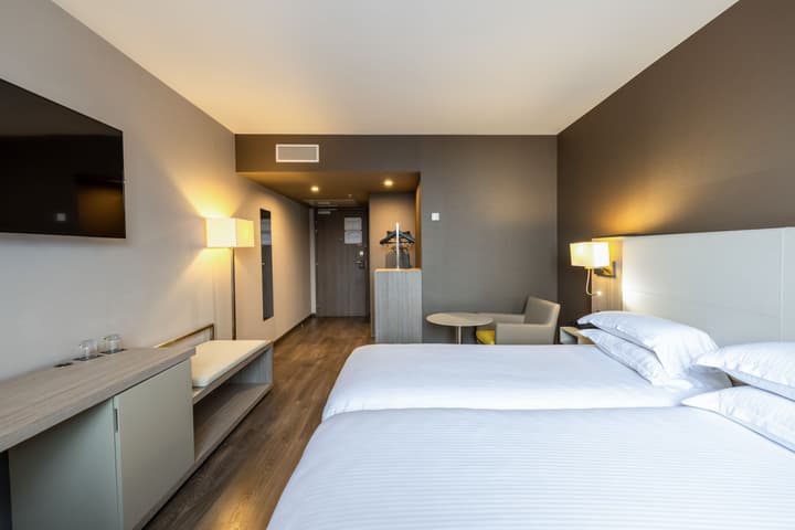 AC Hotel by Marriott Marseille Prado Velodrome