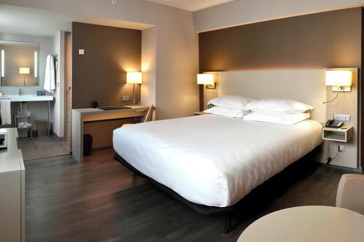 AC Hotel by Marriott Marseille Prado Velodrome