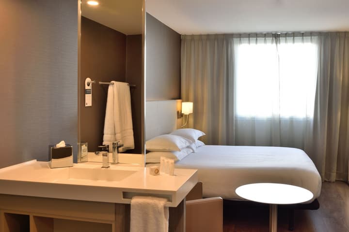 AC Hotel by Marriott Marseille Prado Velodrome