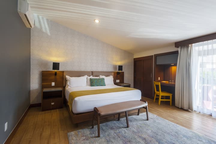 FCH Hotel Expo Adults Only