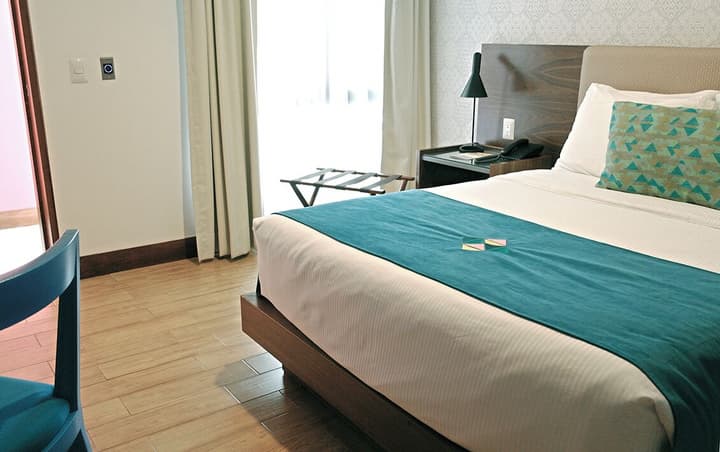FCH Hotel Expo Adults Only