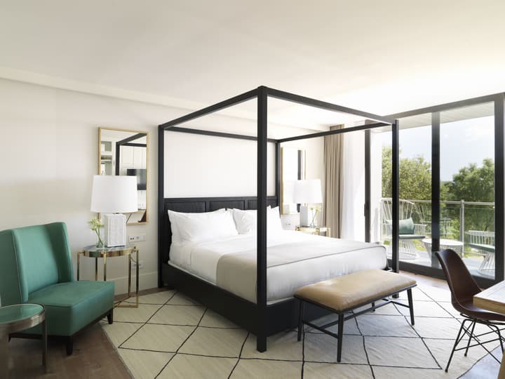Hotel Camiral - The Leading Hotels of the World