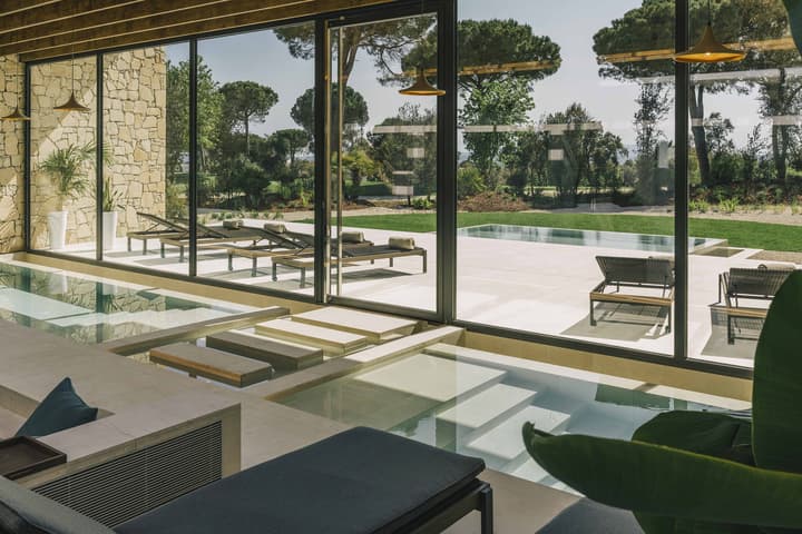 Hotel Camiral - The Leading Hotels of the World