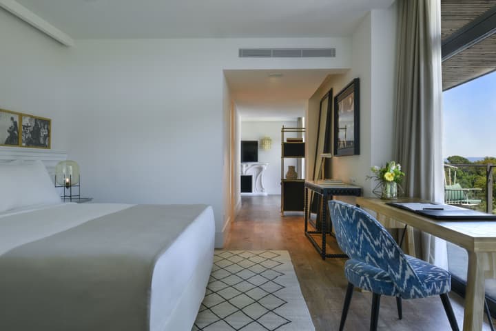Hotel Camiral - The Leading Hotels of the World