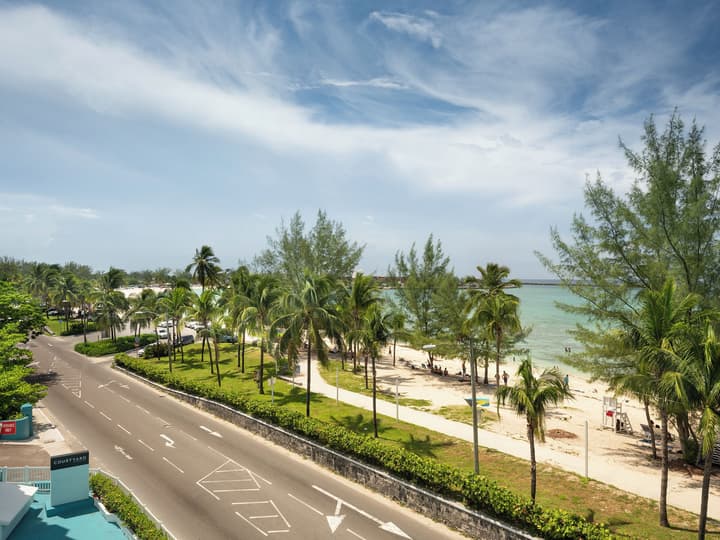 Courtyard by Marriott Nassau Downtown/Junkanoo Beach