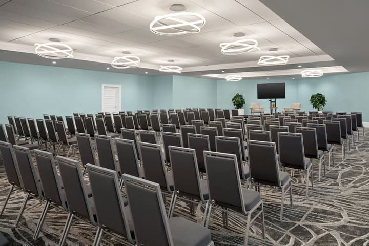 Courtyard by Marriott Nassau Downtown/Junkanoo Beach
