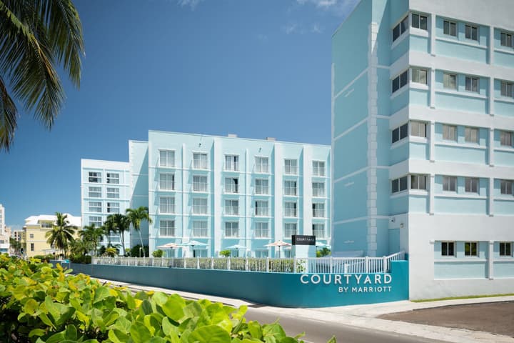 Courtyard by Marriott Nassau Downtown/Junkanoo Beach