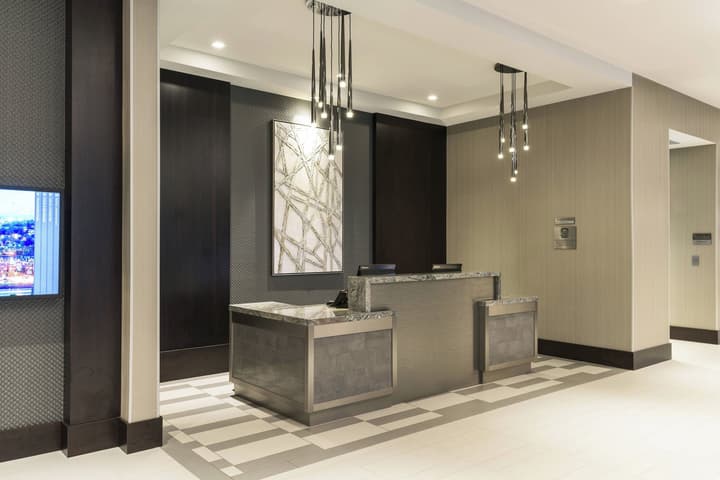 Courtyard by Marriott Edgewater NYC Area
