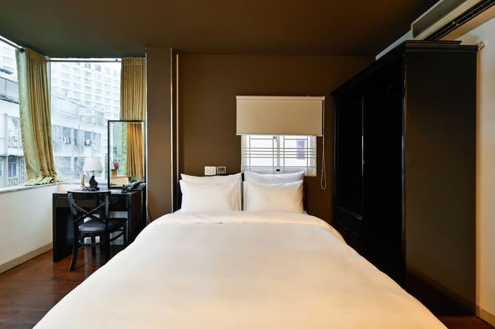 The Noble Swan Hotel New World