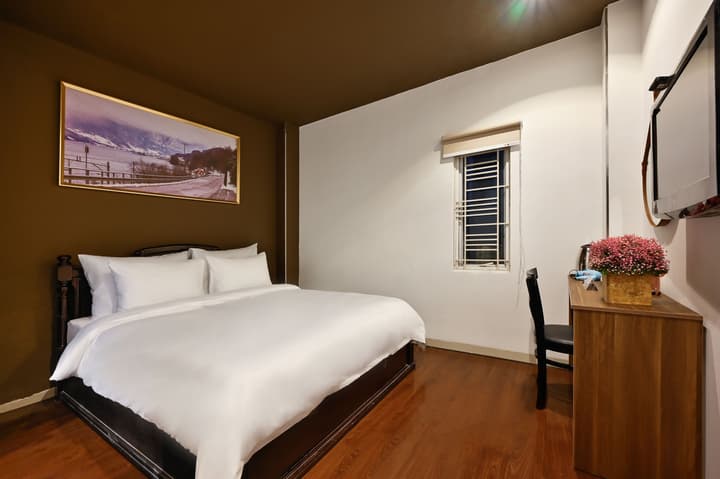 The Noble Swan Hotel New World