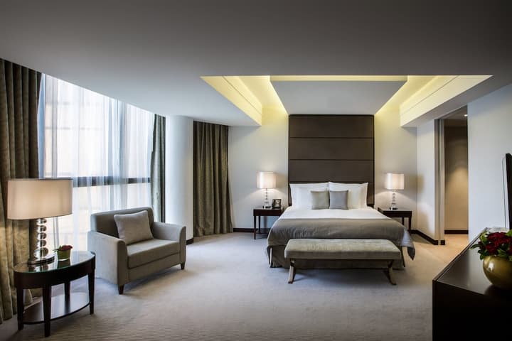 Bab Al Qasr Hotel & Residences