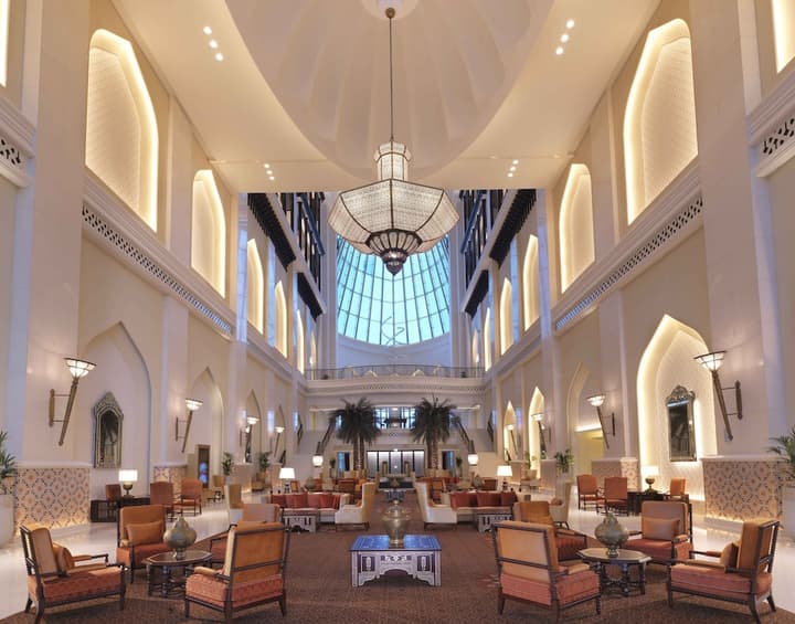 Bab Al Qasr Hotel & Residences