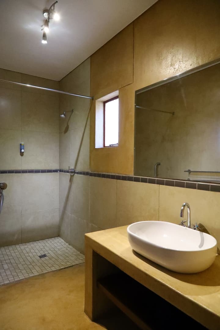 C'est Si Bon Hotel