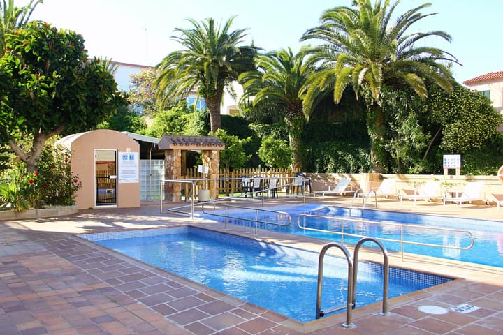 Apartamentos Royal Life