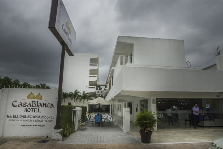 Hotel Casa Blanca