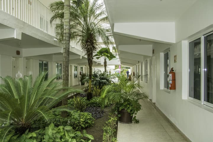 Hotel Casa Blanca