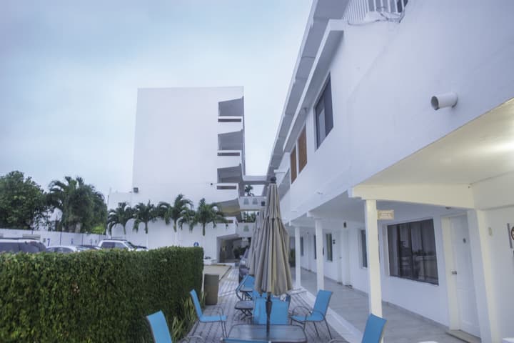 Hotel Casa Blanca