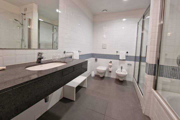 Inn Naples Airport