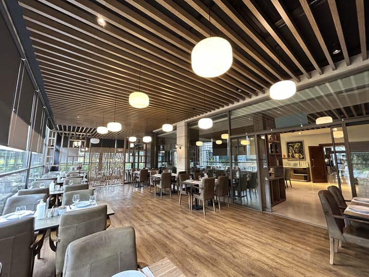 Doubletree by Hilton Izmir Karsiyaka