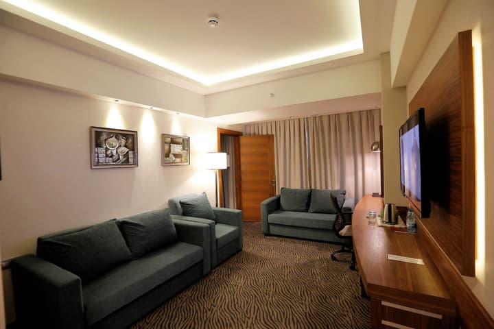 Doubletree by Hilton Izmir Karsiyaka