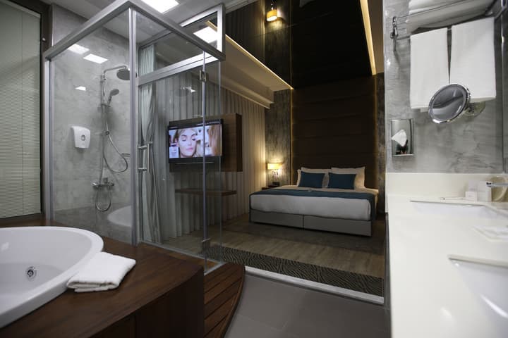 Doubletree by Hilton Izmir Karsiyaka
