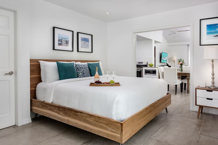 The Oasis at Grace Bay