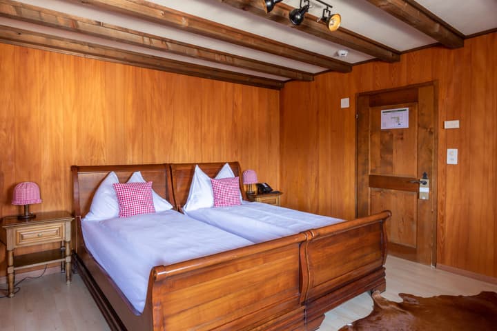 Swiss-Chalet Merlischachen - Historik Chalet-Hotel Lodge