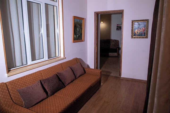 Casanova Inn