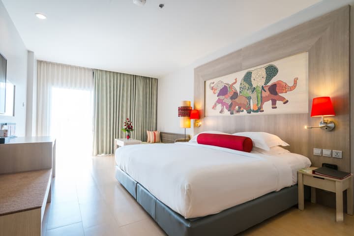 Ramada by Wyndham Phuket Deevana