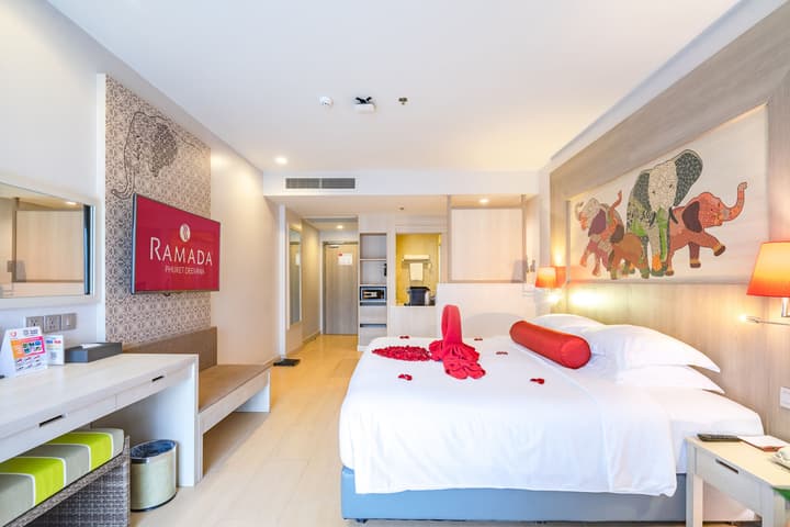 Ramada by Wyndham Phuket Deevana