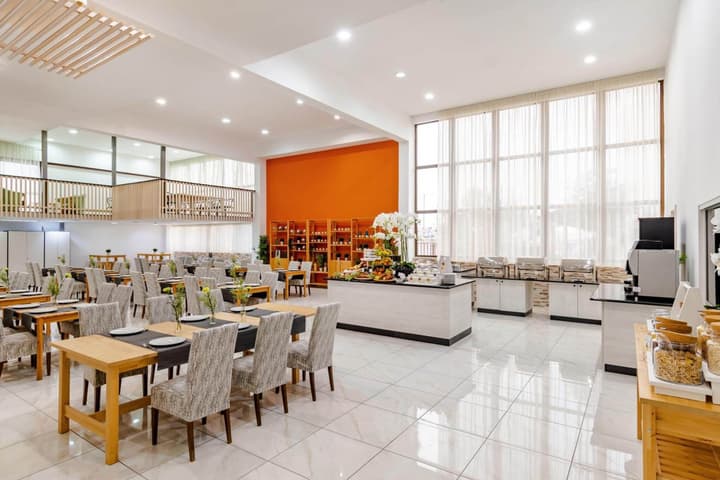 Hotel Split INN by President