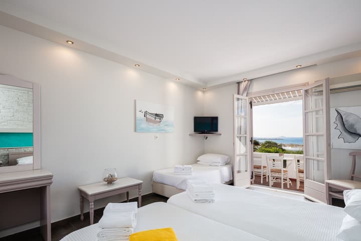Kavuras Village Hotel & Suites