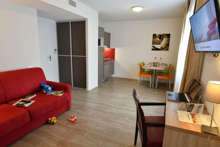 Appart Hôtel Mer & Golf City Bordeaux - Bassins à Flot