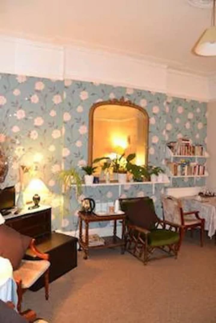 Abbey Lodge