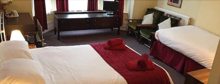 Abbey Lodge