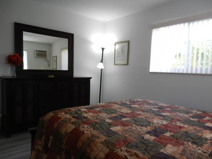 Shell Motel