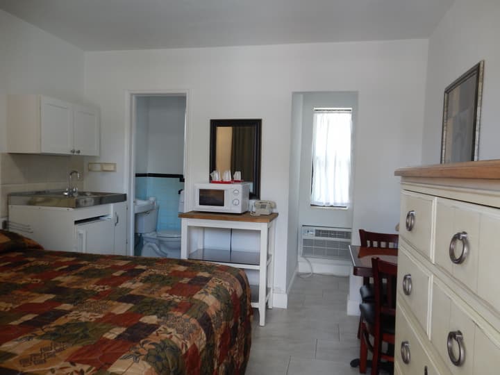 Shell Motel