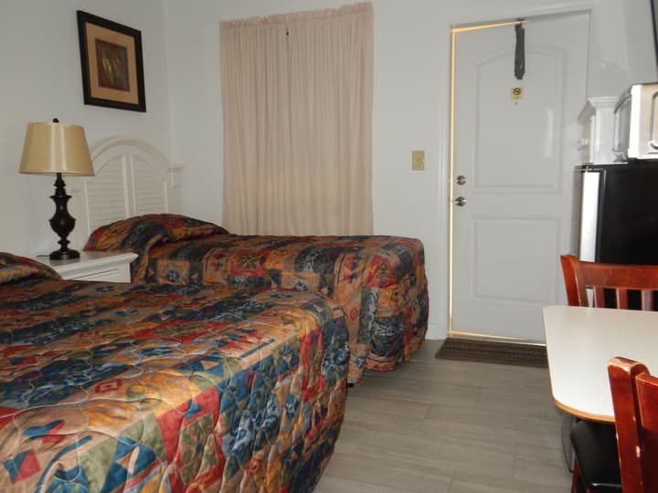 Shell Motel
