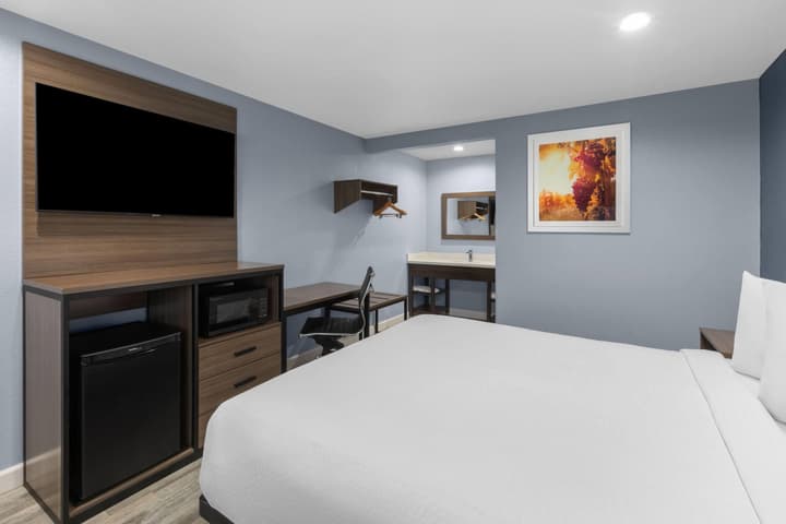 Days Inn by Wyndham Arroyo Grande/Pismo Beach