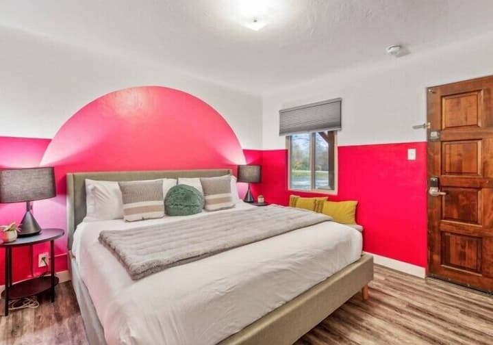 b.side motel + rv