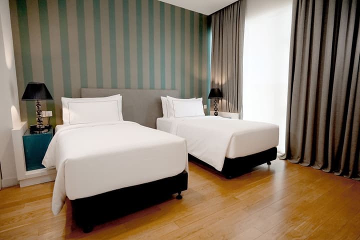 THE FACE Suites Hotel