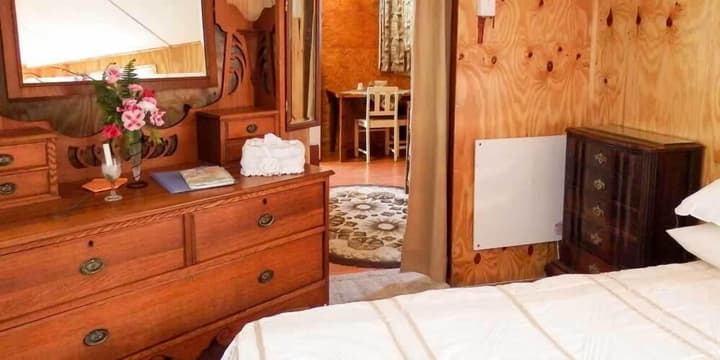 Homestead B & B