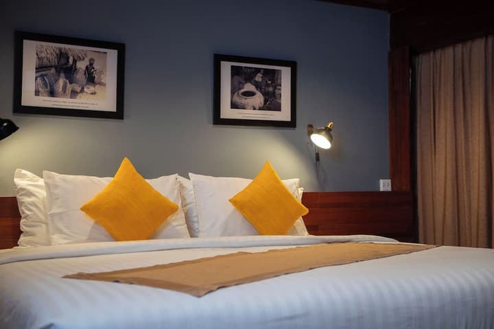 Pakse Hotel