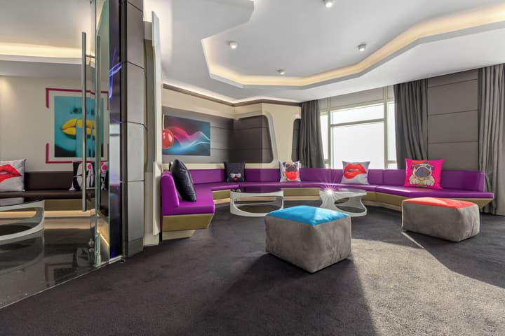 V Hotel Dubai, Curio Collection by Hilton