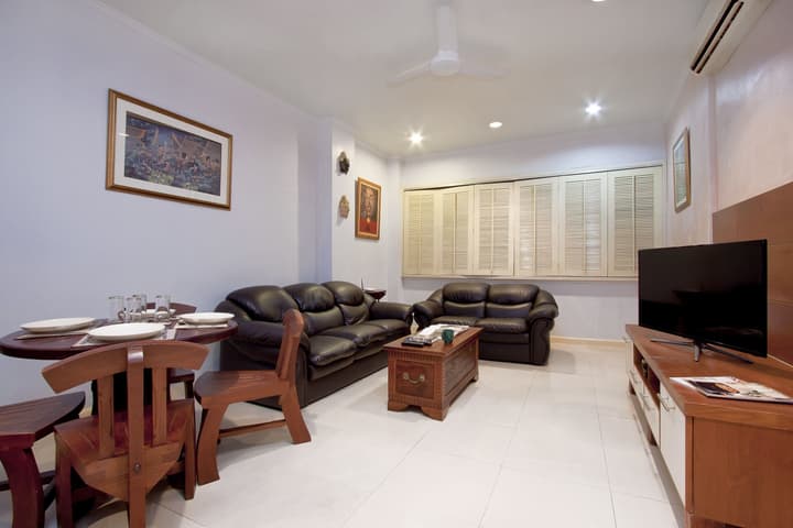 Argyle Apartments Pattaya