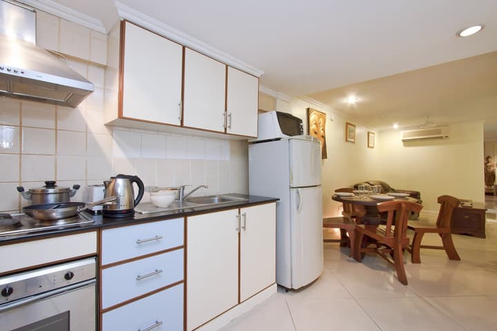 Argyle Apartments Pattaya