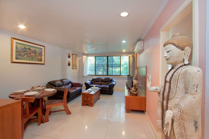 Argyle Apartments Pattaya