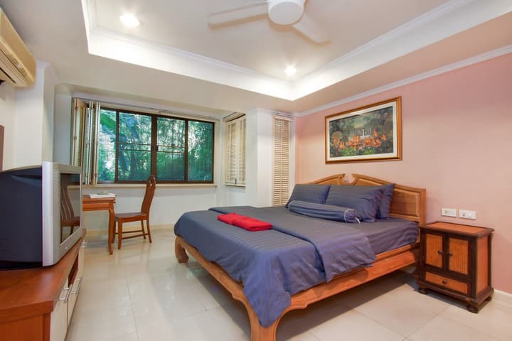 Argyle Apartments Pattaya