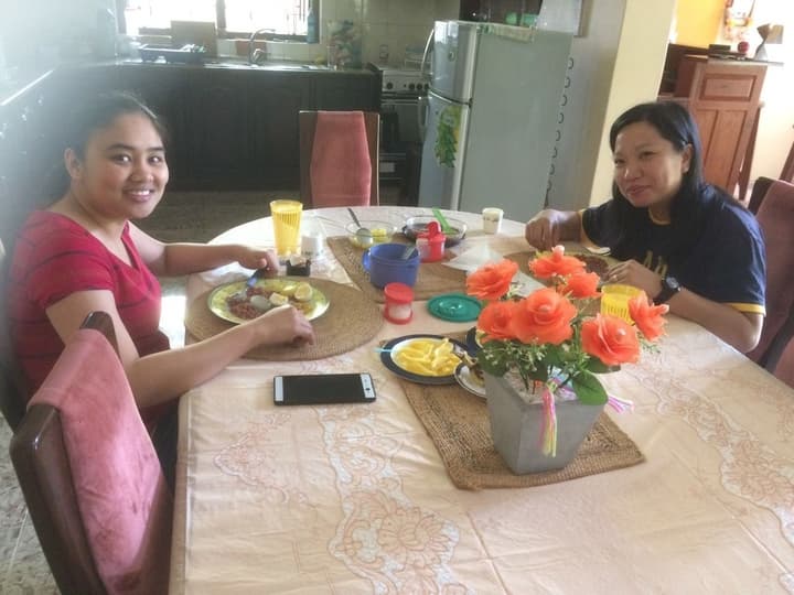 Sugandi Inn